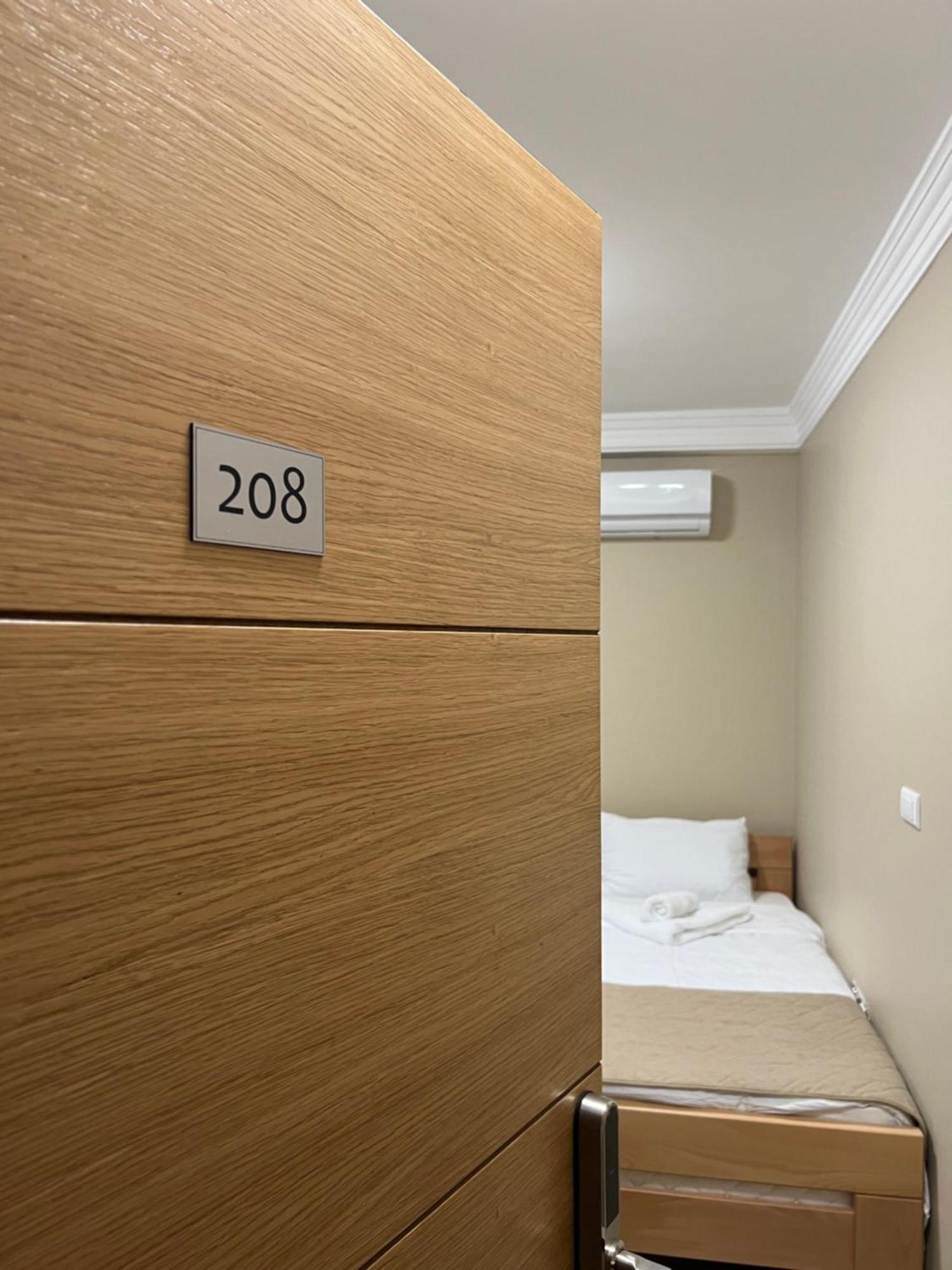 Hotel Beli Dvor ชาชาค ห้อง รูปภาพ